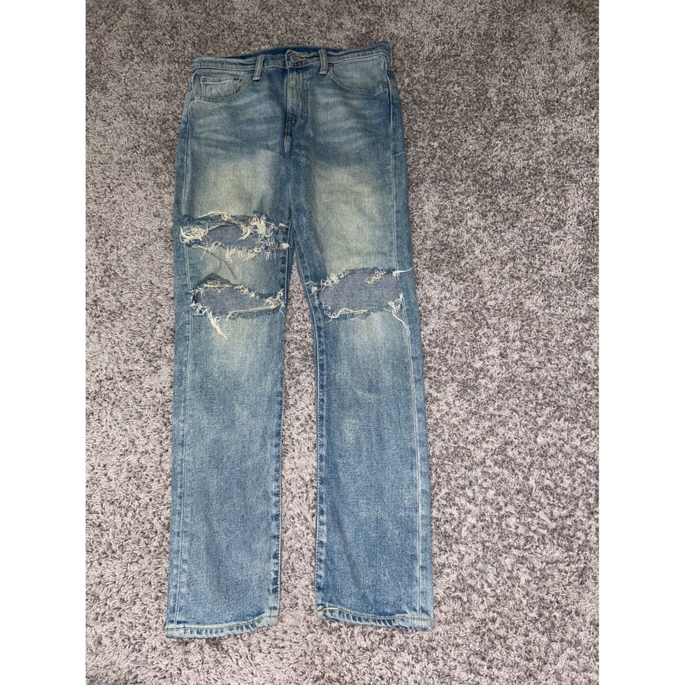 Levi's 522 Jeans‎ Distressed Ripped Knee Light Wash Denim W30 L32